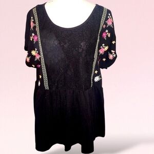 Savana Jane Black Embroidered Top